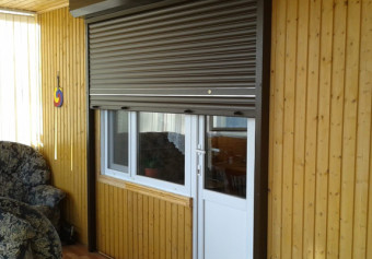 Защитные роллеты на окна и двери в Крыму